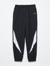 ナイロンジョガーパンツ